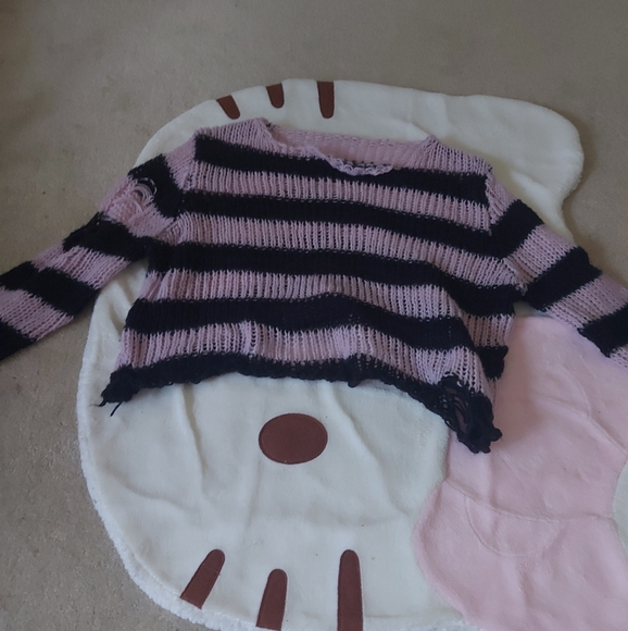 Y2K Knitted Sweater - Picture 1 of 3